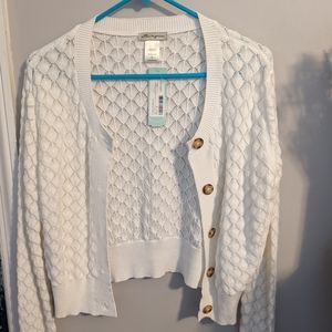 White cropped sweater